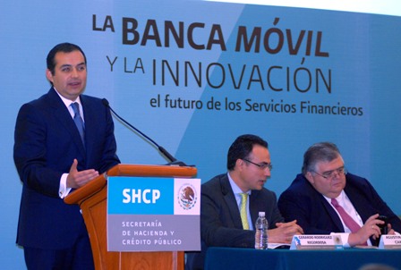 Lanzamiento de la banca móvil