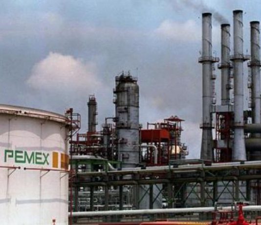 Oficio de Pemex que ordena no renovar casi 700 plazas en Tabasco y Campeche