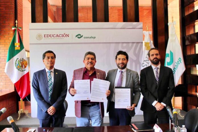 Firman convenio de colaboración Conalep y SNE para integrar egresados al mercado laboral