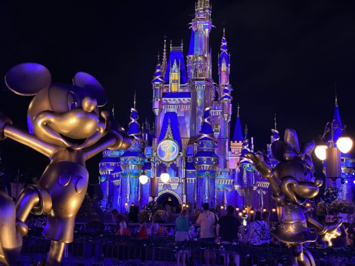 Disney prevé invertir 60 mil mdd en su división de parques, experiencias y productos en 10 años