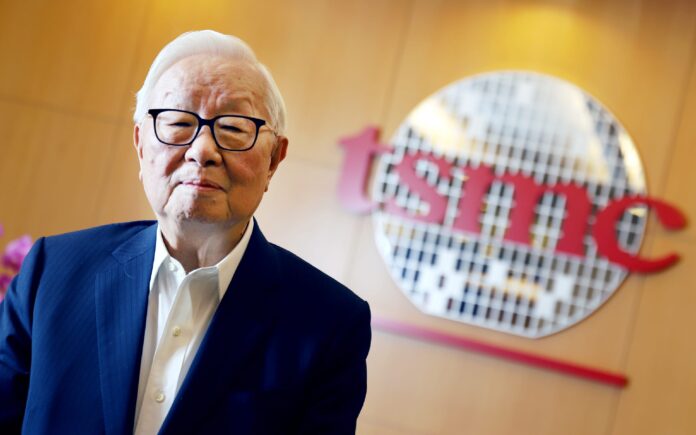 Morris Chang, el fundador de Semiconductor Manufacturing Comayor (TSMC), el mayor fabricante de chips del mundo, afirmó que las crecientes tensiones