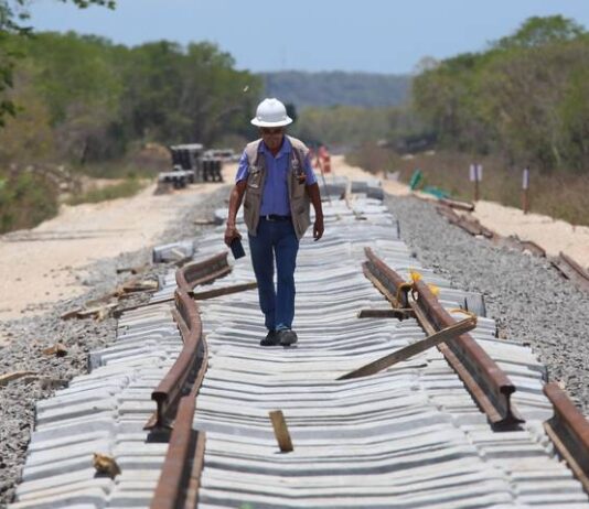 para todos aquellos egresados de las carreras de ingeniería para ser parte del equipo de Trabajo del Tren Maya