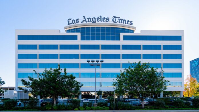 Despedirá LA Times 94 periodistas