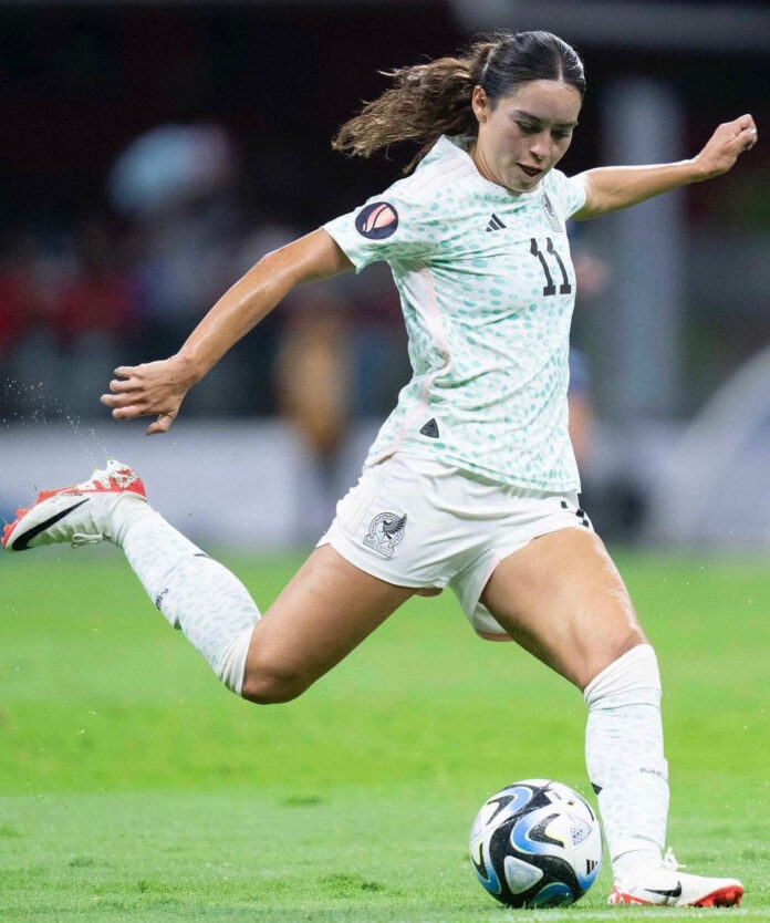 Scarlett Camberos no jugará la Copa Oro; Mayra Pelayo la sustituirá. / Foto: Scarlett Camberos