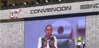 Ante banqueros que asisten aquí en el puerto de Acapulco a la 87 Convención Bancaria, Claudia Sheinbaum, la candidata de los partidos