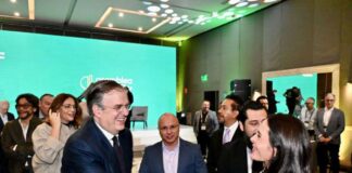 Ante empresarios de la ANTAD, Ebrard ofrece datos para conjurar el miedo a Trump