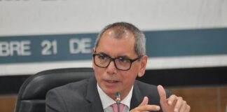 El Subsecretario de Hacienda, Édgar Amador, dice que el PIB en 2024 podría tener un crecimiento de 2%