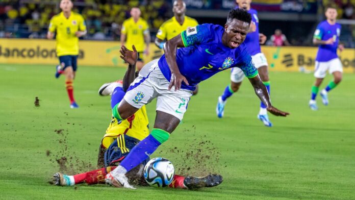 Vinícius Jr., el delantero brasileño Real Madrid, estará fuera de las canchas durante al menos un mes debido a una lesión