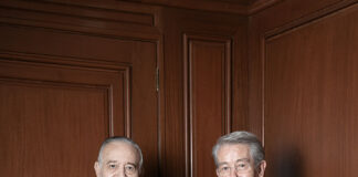 El presidente del COMCE, Valentín Díez Morodo y Sergio E. Contreras, presidente ejecutivo