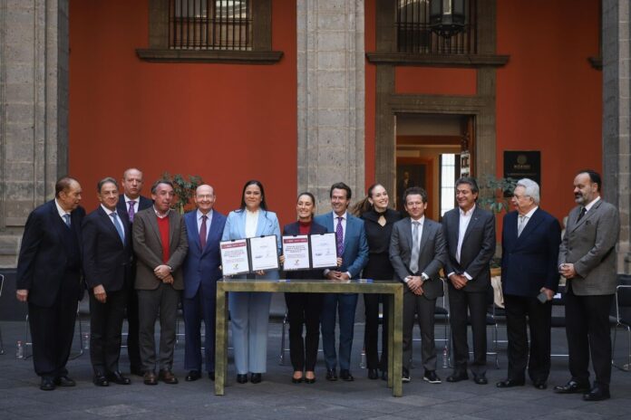 Rehabilitación para todos: Sheinbaum anuncia inversión de 900 mdp a Fundación Teletón en 2025