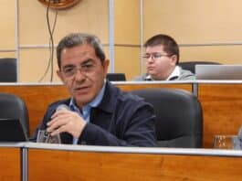 Carlos Gutiérrez Ruiz, representante del sector empresarial en el INFONAVIT. Con los cambios a la ley del organismo tripartita, su dirección podría desaparecer y perder su sueldo anual superior a 3.1 millones de pesos.