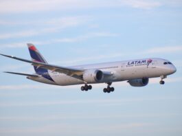 LATAM entre las 5 aerolíneas más puntuales del mundo