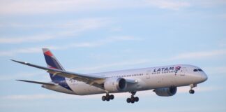 LATAM entre las 5 aerolíneas más puntuales del mundo