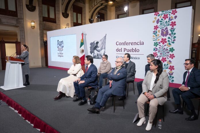 La presidenta Claudia Sheinbaum afirmó que Mexicana de Aviación continuará operando como empresa pública, asegurando que