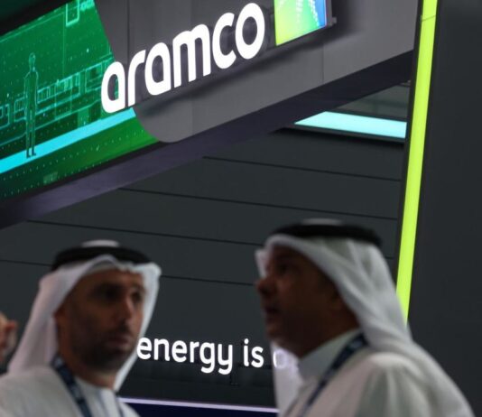 Aramco impulsa su estrategia petroquímica con una meta de 4 mbd durante la próxima década